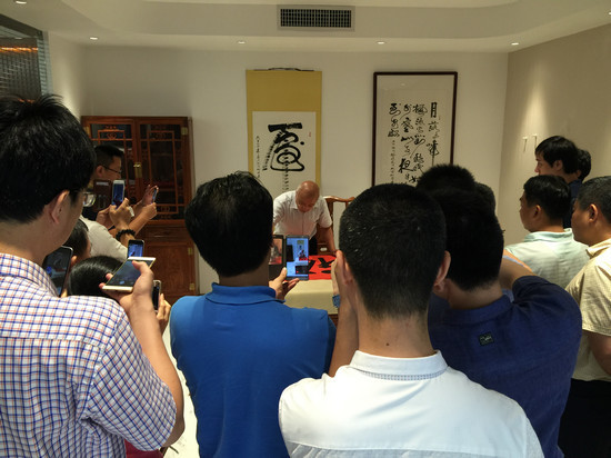 北京柳国庆书法艺术工作室在深圳隆重开业