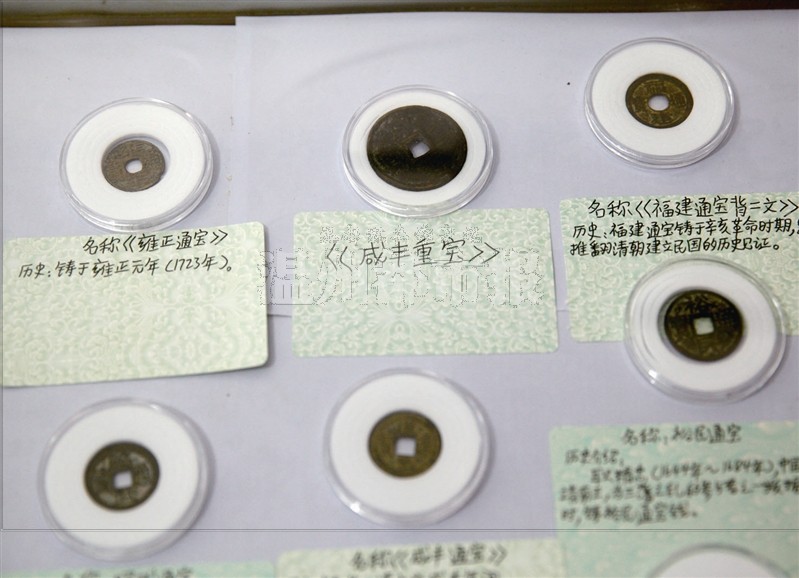 乐清南塘有个“草根收藏家” 14年收4000余件藏品
