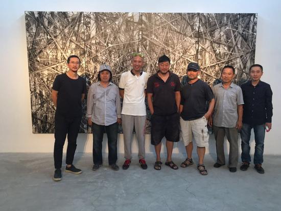 线象现象|“交织的丛林”朱维彬个人画展开幕