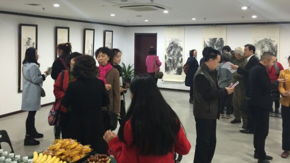 《秋艺盎然》三人书画展