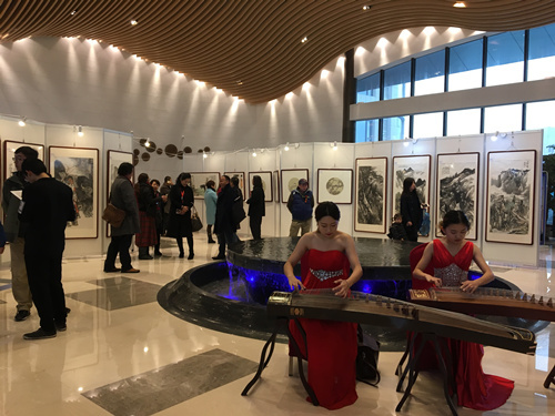 “旭海·金梦海湾8号杯”中国名家书画作品展开幕