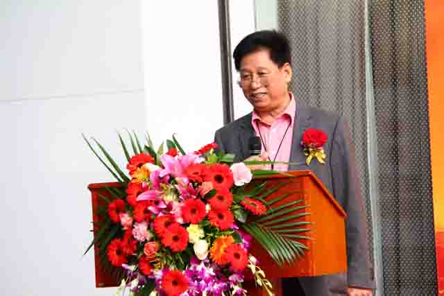 深圳市收藏协会举办纪念红军长征胜利80周年“红色春秋”红色