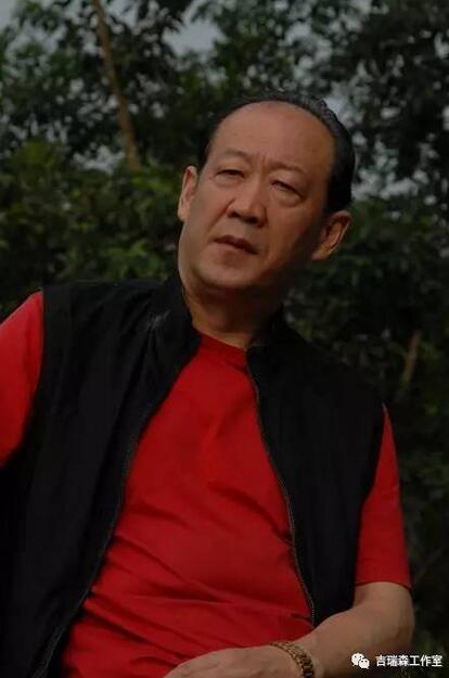《劲节铁骨 浩气凌云》-吉瑞森教授为人民大会堂创作巨幅竹子作品