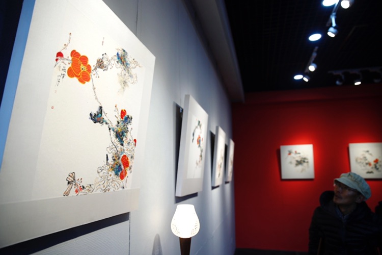云水谣-幻荷刘三余焦墨作品展在北京东岳庙开展