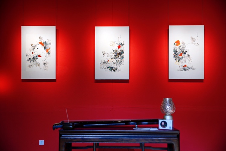 云水谣-幻荷刘三余焦墨作品展在北京东岳庙开展