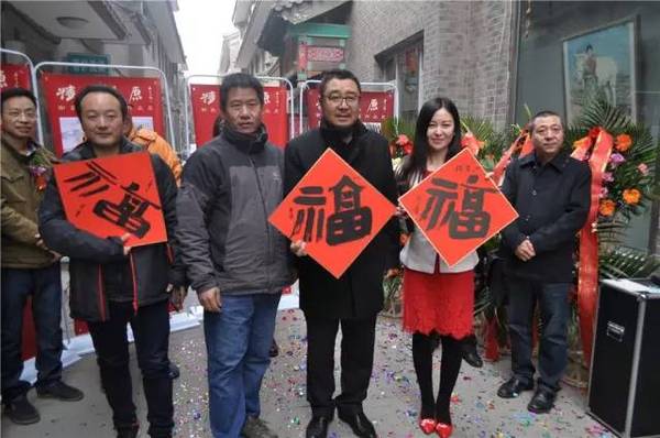 “情系高原 谢凯泽人物画作品展”在北京隆重开幕