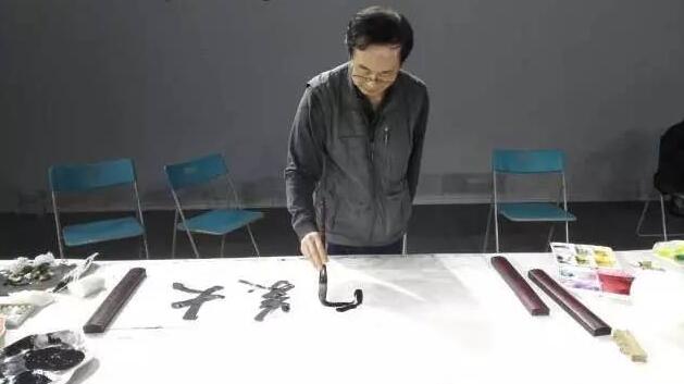 色彩中国梦·第三届玉泉山美术馆 暨大墨无痕·中国名家画院学术邀请展开幕