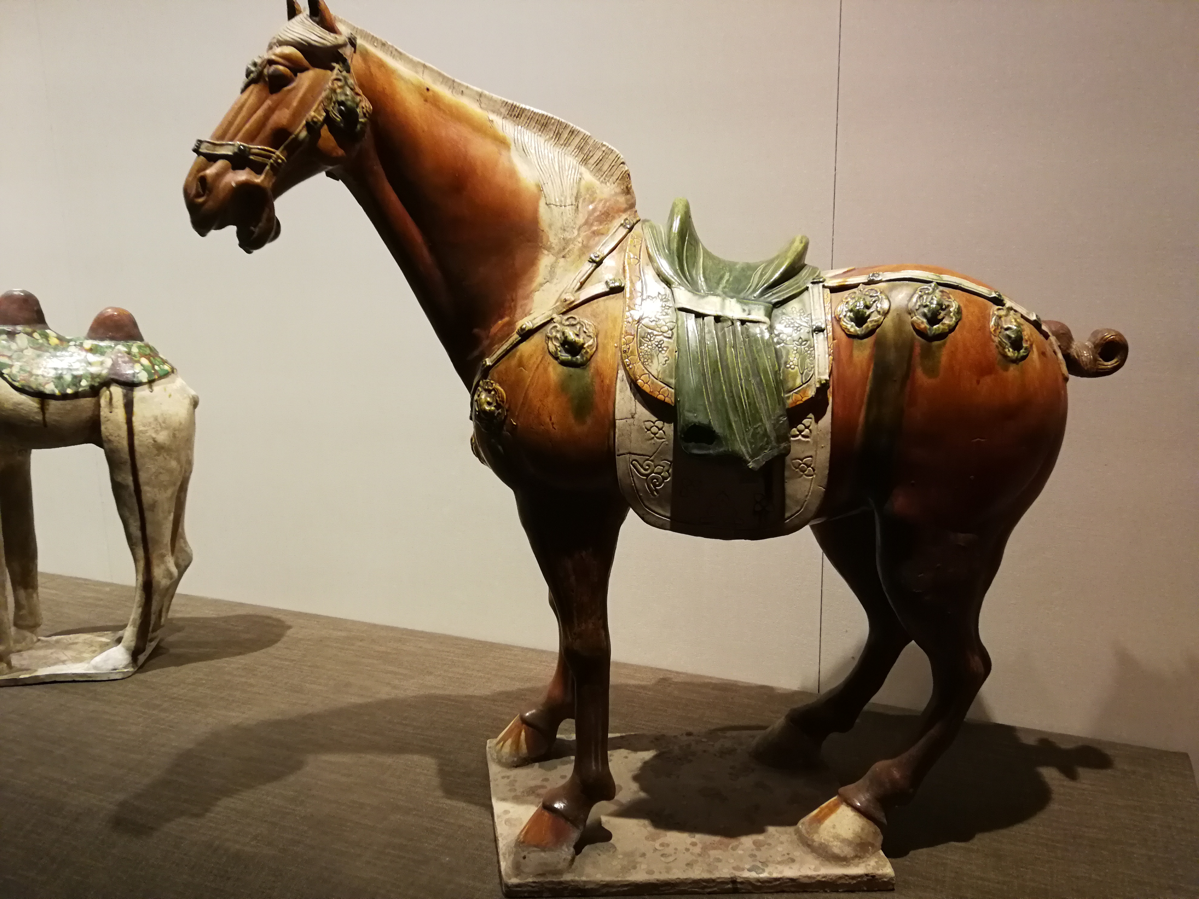 古代遗物中的一钉一瓦都宝贵|纪念郑振铎诞辰120周年