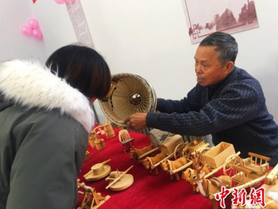 内蒙古高校“非遗”过新年、迎新春