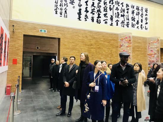 新春大展——金陵美术馆变成“锦鲤的海洋”