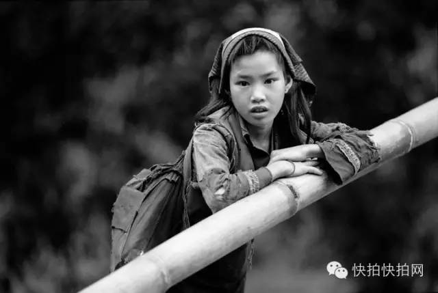“大眼睛”拍摄者解海龙：盖了新学校，终于“报了仇”