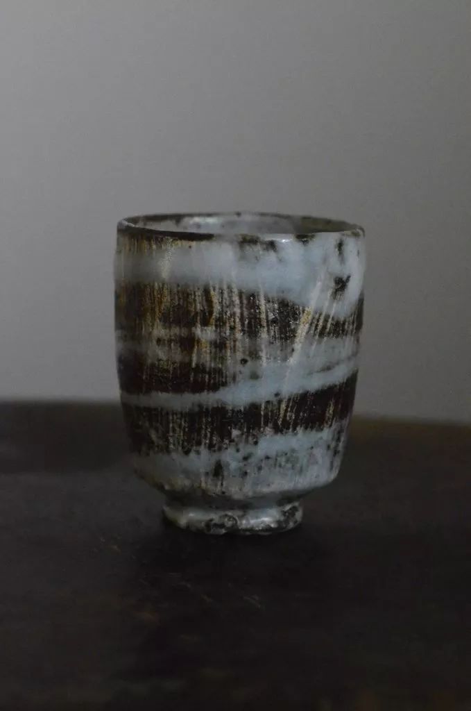 独家探访日本最美器物店，一年24场展览场场轰动