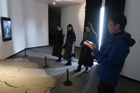 刘海港：不断走向规训与控制的“绝对控制”