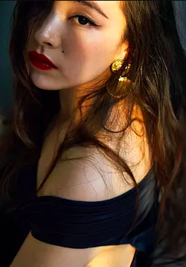 香港金像奖影后曾美慧孜：我想成为真正的大明星